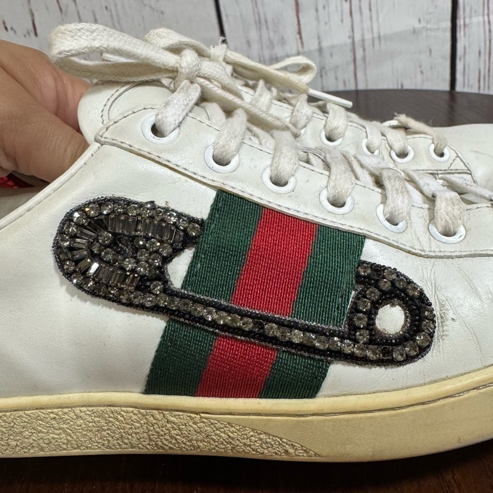 GUCCI ACE SNEAKERS embellished safety pin women’s 6.5 GUC - Picture 13 of 15